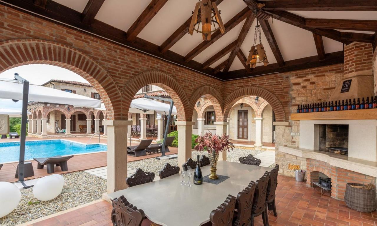 Villa Carolus-Luxurious Istrian Villa Barat  Exterior photo